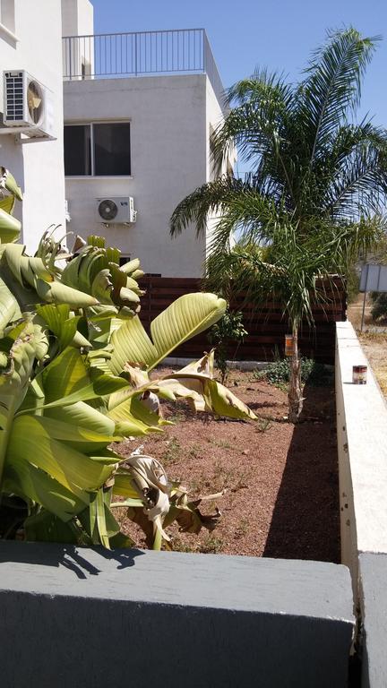 Palms Resort Apartments Alethriko Ruang foto