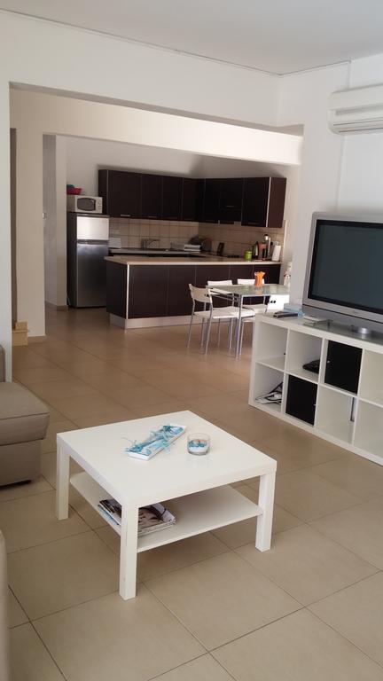 Palms Resort Apartments Alethriko Ruang foto